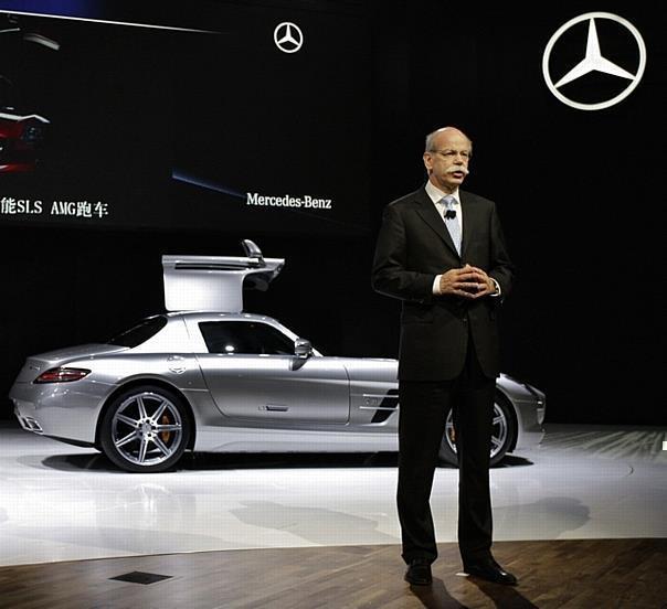 Mercedes-Benz auf der Auto China 2010: Dr. Dieter Zetsche, Vorstandsvorsitzender der Daimler AG 